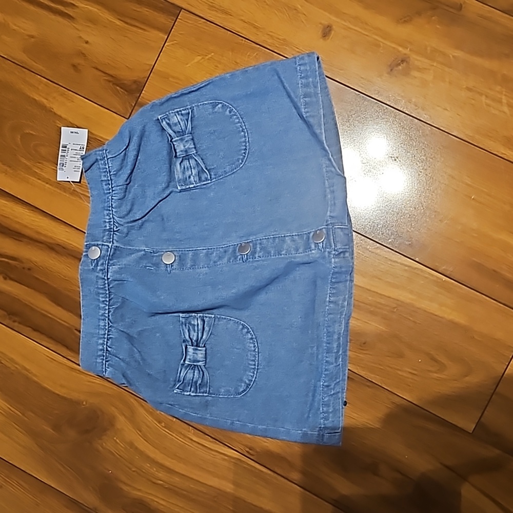 Girls skirt